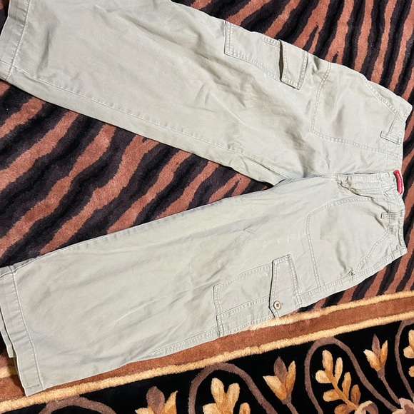 Gloria Vanderbilt Beige Trousers - Picture 2 of 3